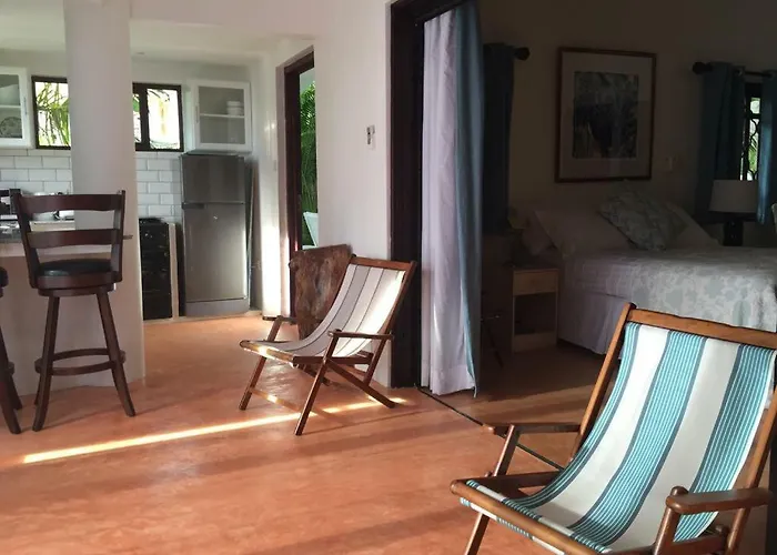 Casa Doro Glacis (Mahe)